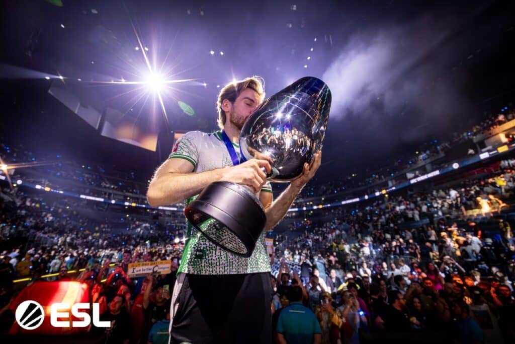 iem colônia major niko troféu