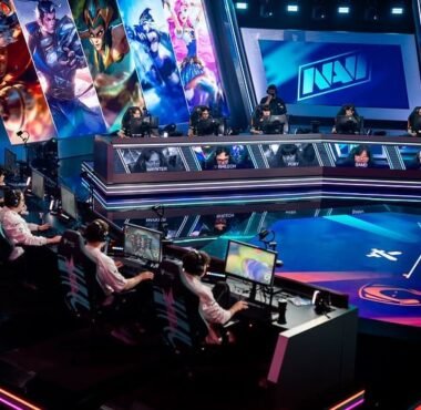 NAVI ves Heretics on LEC stage week 4