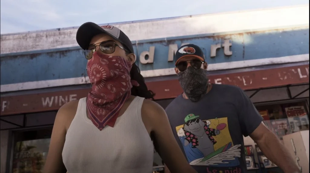 Jason e Lucia mascarados em GTA 6 do lado de fora da loja azul
