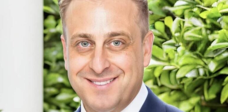 Seth Young ROLR CEO