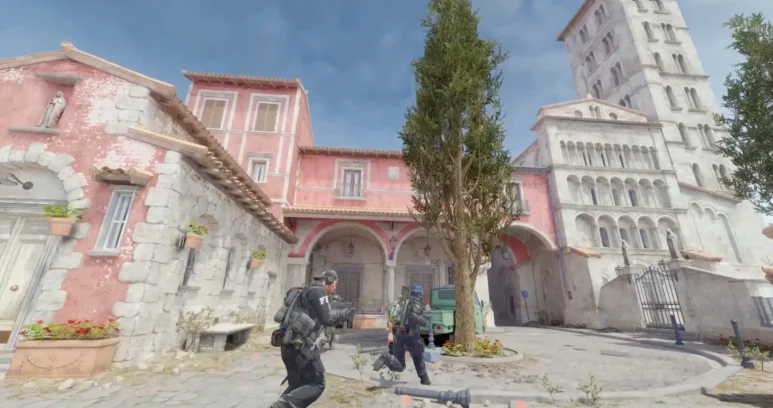 Counter-Strike 2 gameplay showing characters in tactical gear in a Mediterranean-style town square.